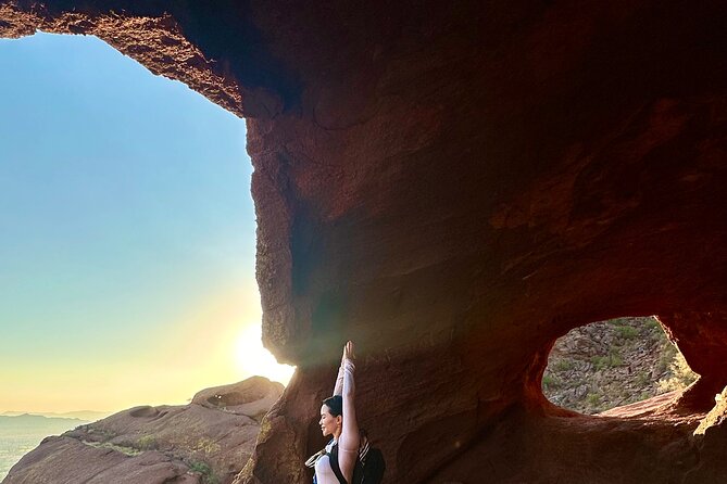 Camelback's Hidden Gems - Hike & Yoga with a View - Yoga at the viewpoint: why stretching after a climb feels different