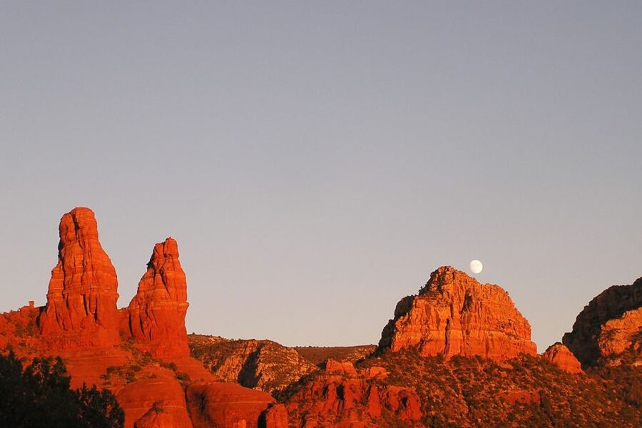 From Phoenix: Full-Day Sedona Small-Group Tour - Sedona’s Religious Side and the Vortex Story