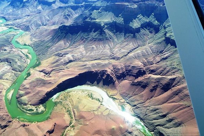 Grand Canyon Aerial Tour (AIR) - Verde Valley to Sedona: the sky route that warms up the big moment