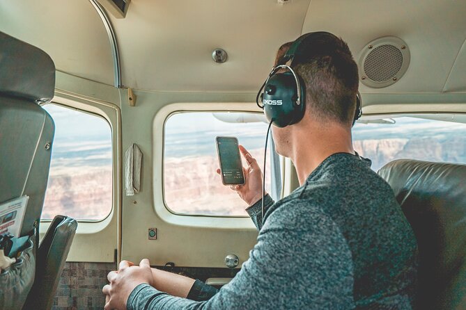 Grand Canyon South Rim Signature Ground Tour with PJX - The aircraft and window-seat setup: your best photo move