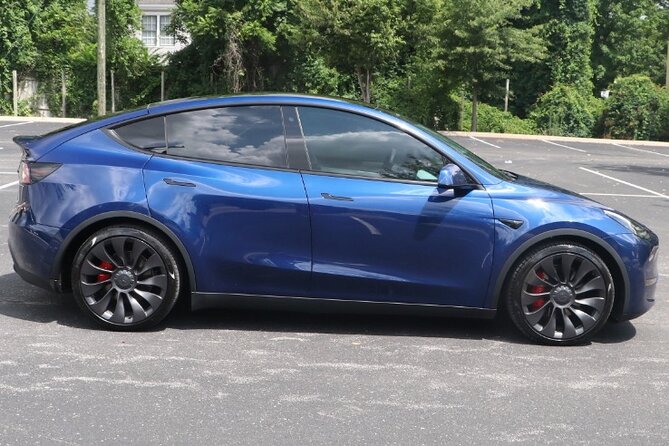 Luxury Private Tesla Transfer from Phoenix Airport to Hotels - The Tesla Car: Model 3 or Model Y, With Real Travel Space