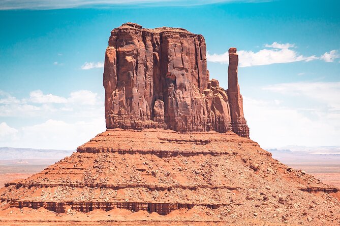 Monument Valley Air and Ground Tour from Phoenix (MVJ) - From Page to Monument Valley: Lake Powell and the Rock Features