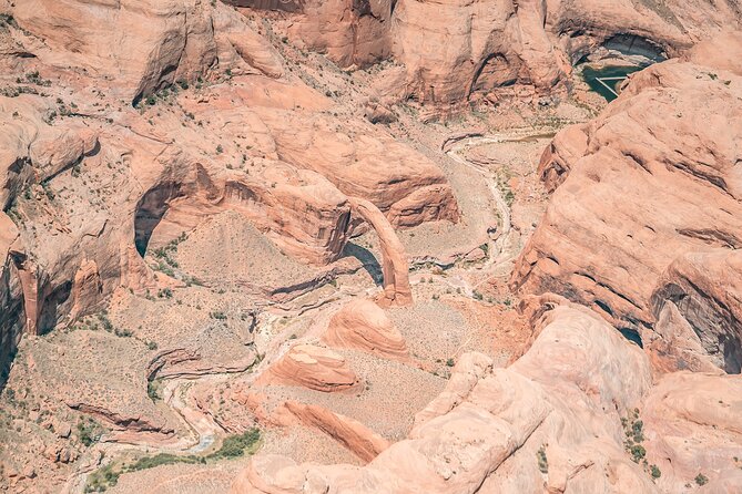 Monument Valley Air and Ground Tour from Phoenix (MVJ) - Lunch at Gouldings Lodge: Navajo Tacos and a Built-In Break