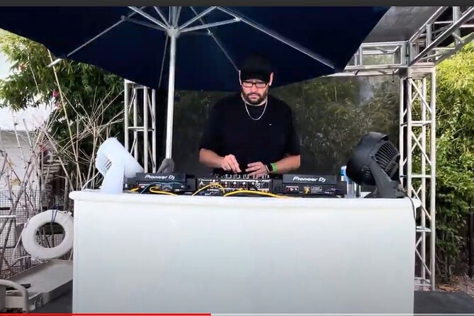 Old Town Scottsdale Party Bike Bar Crawl and Pool Party - The vibe: small group, big energy