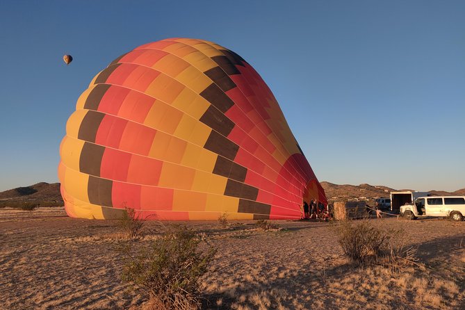 Phoenix area Hot Air Balloon Ride on the Largest Balloon in USA - Watching the Balloon Inflate to 11 Stories Tall