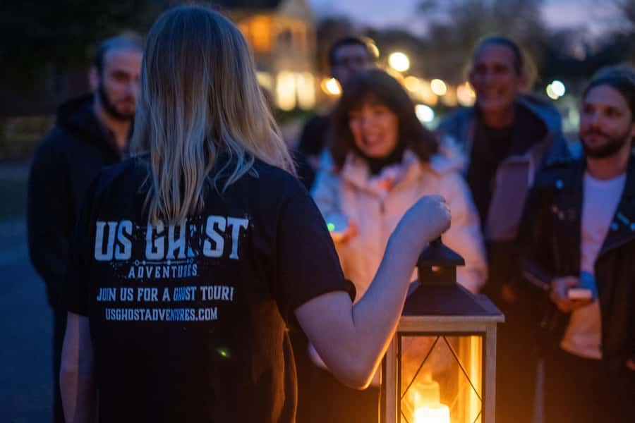 Phoenix: Ghosts & Poltergeists Guided Haunted Walking Tour - Hotel San Carlos: the paranormal stop you can’t ignore
