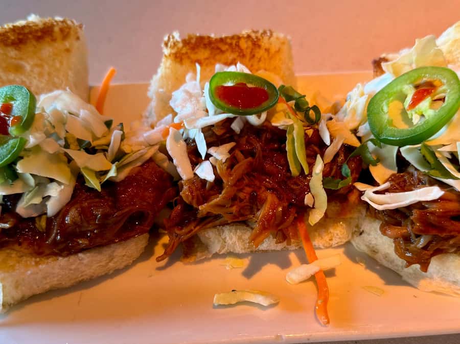Scottsdale: Food Walking Tour - Meeting point, group size, and how the 3 hours play out