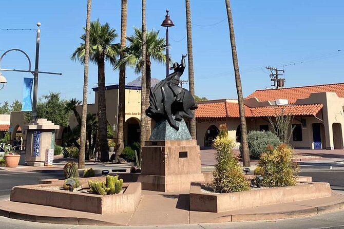 Sightseeing Golf Cart Tour of Scottsdale - 1.5 Hours - Cowboys, cocktails, and the “eat/drink this after” payoff