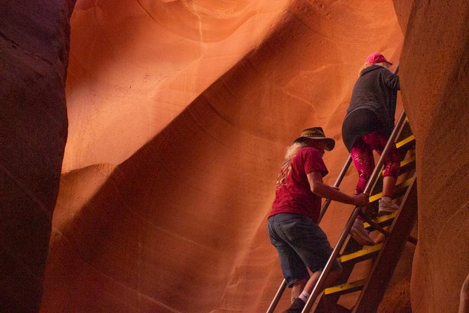 Small Group Antelope Canyon Day Trip from Phoenix - Lake Powell Photo Stops and Lunch in Page: Fuel for the Second Half