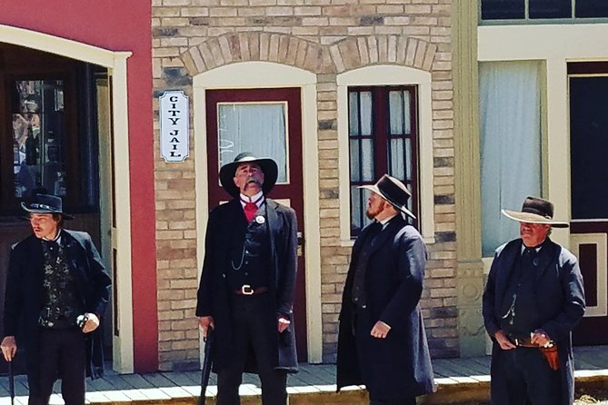 Tombstone and Bisbee Sightseeing Tour with Saguaro N.P. - Tombstone: walking the famous streets without getting stuck in the crowd
